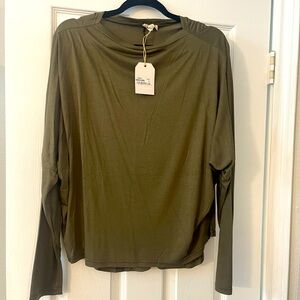 Grace and Emma L green top!